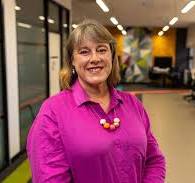 Dr Bronwyn Relf